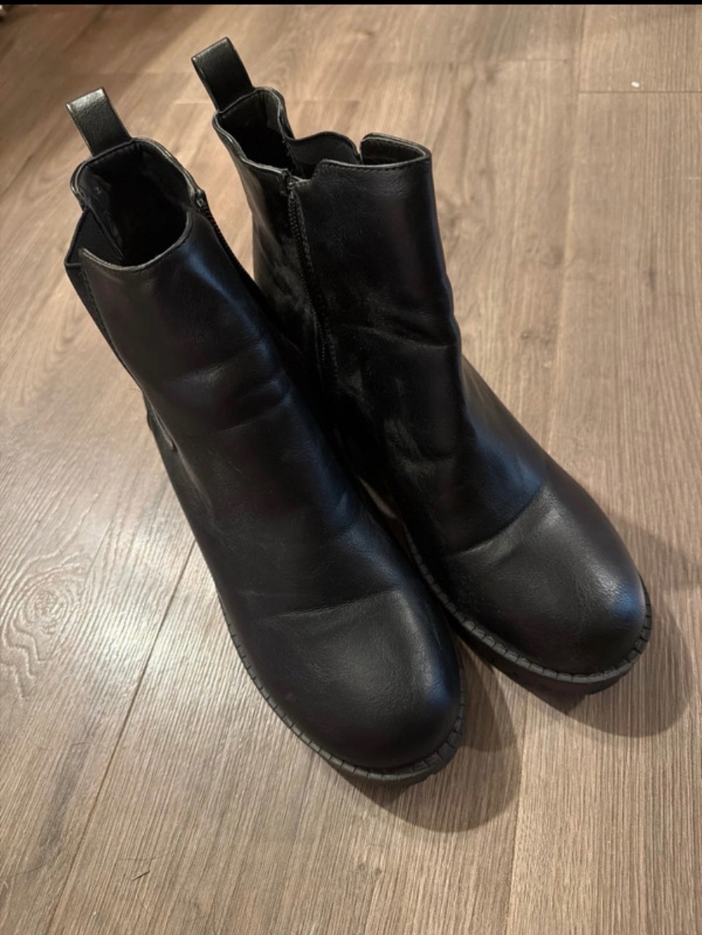 Black Leather Ankle Boots - Women's Chelsea Style